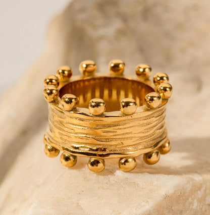 Crowned Ring
