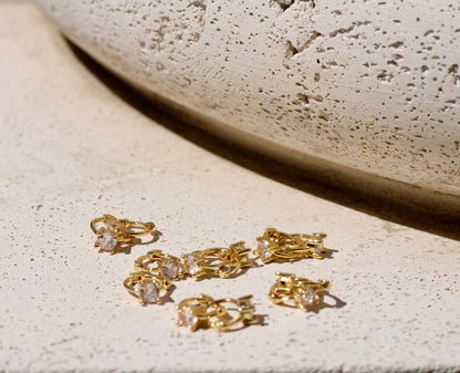 Dainty Divine Huggies